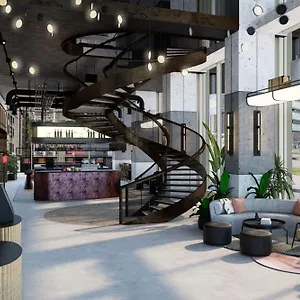 Hotel Moxy Downtown, Montreal